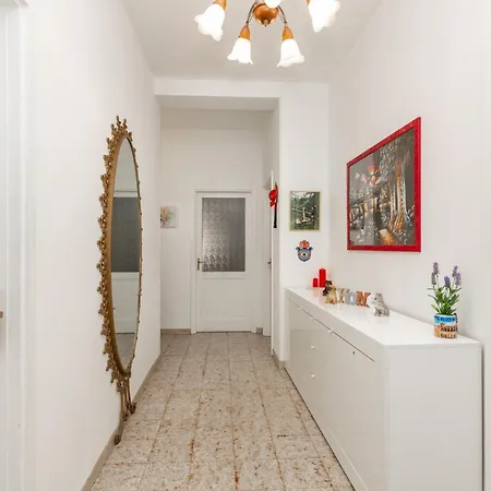 Casa Yu